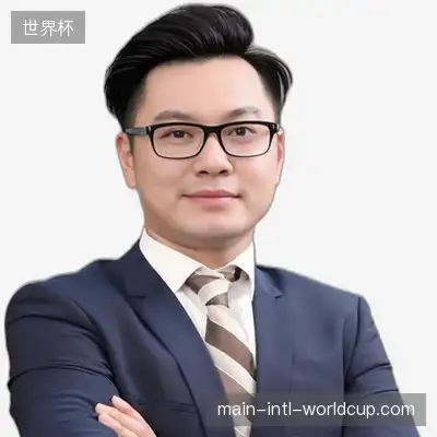 韦梓